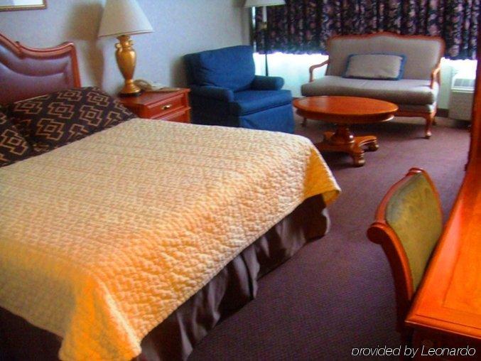 A Victory Inn & Suites - Маскігон Номер фото