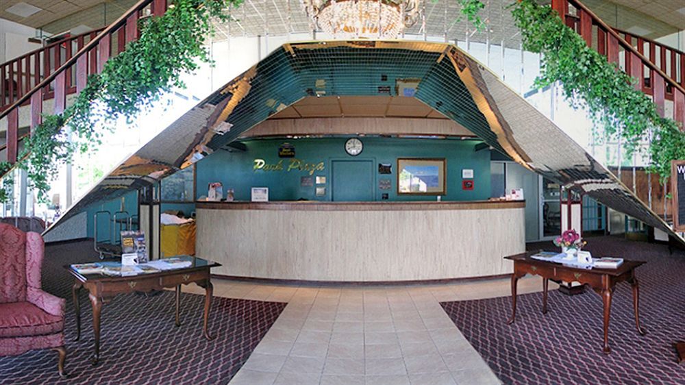 A Victory Inn & Suites - Маскігон Екстер'єр фото